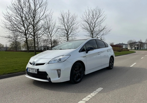 Toyota Prius cena 39900 przebieg: 270000, rok produkcji 2012 z Sulechów małe 137
